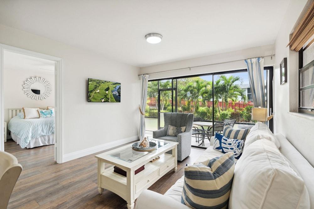 Park Shore Resort photo 14