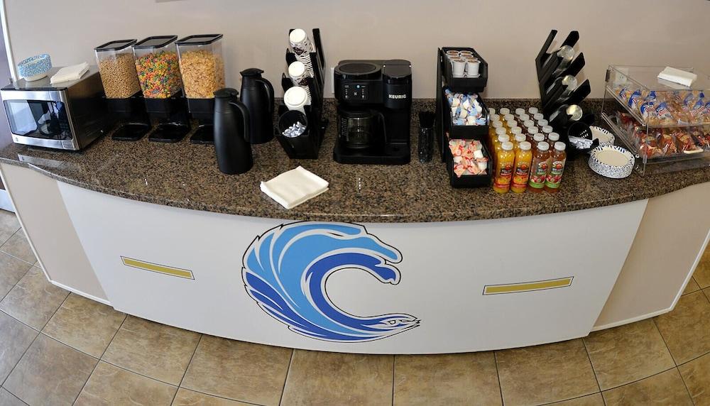 Coastal Comfort Hotel photo 18