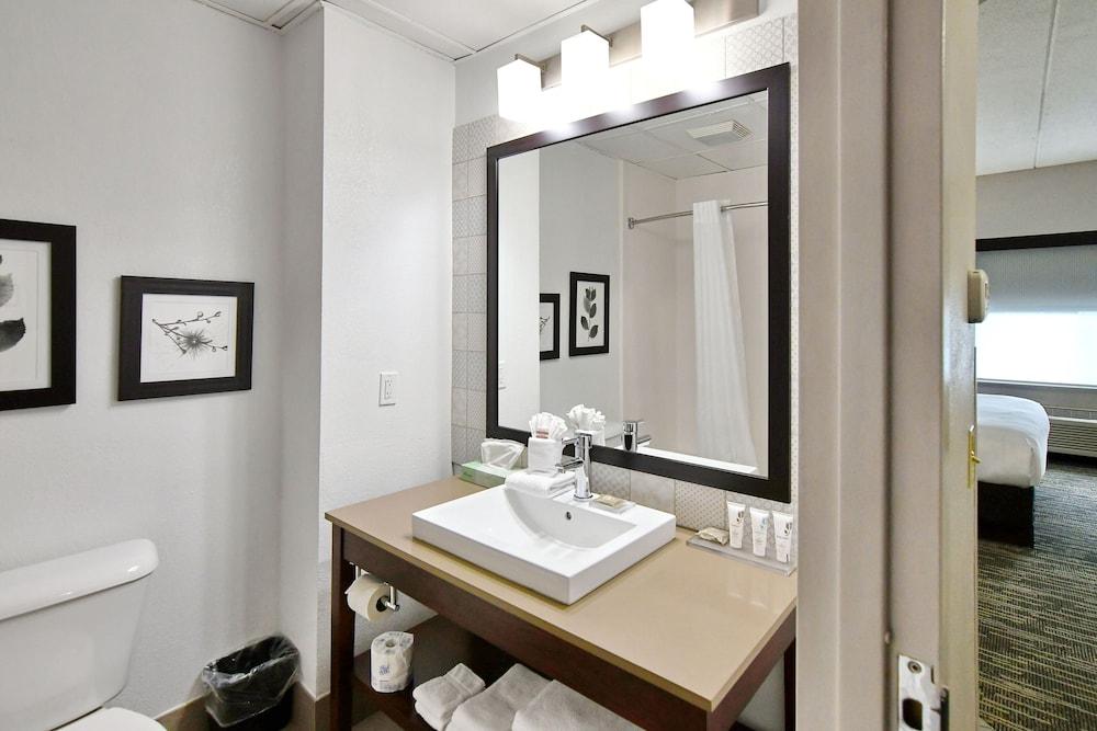 Country Inn & Suites by Radisson, Mount Morris, NY photo 9