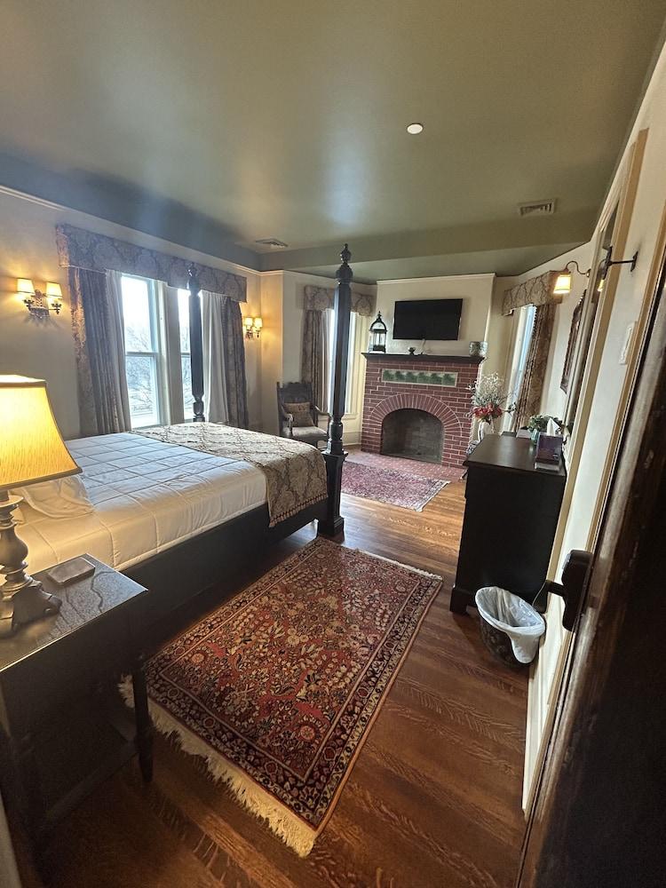 Hazeltine Boutique Hotel BnB photo 8