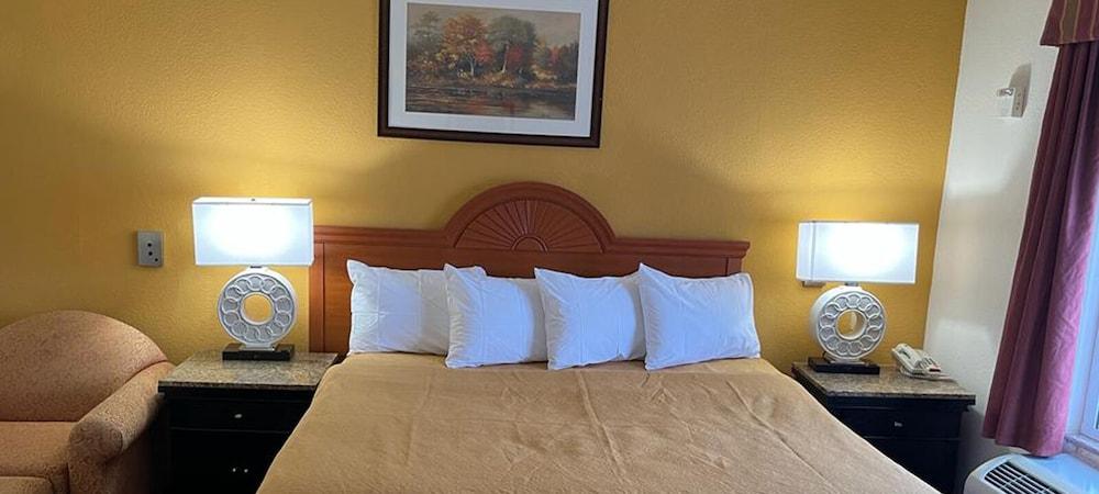 Chocolate Express Hotel & Suites Hershey photo 8