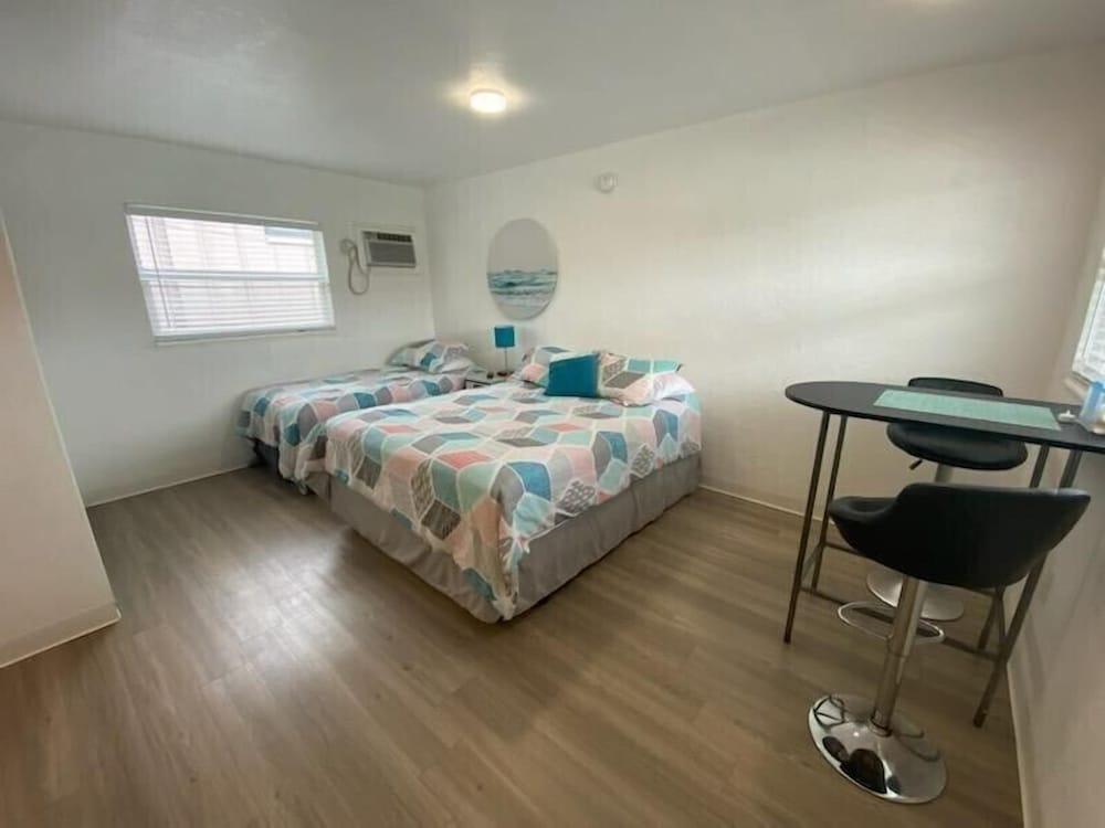Sun Island Motel photo 7