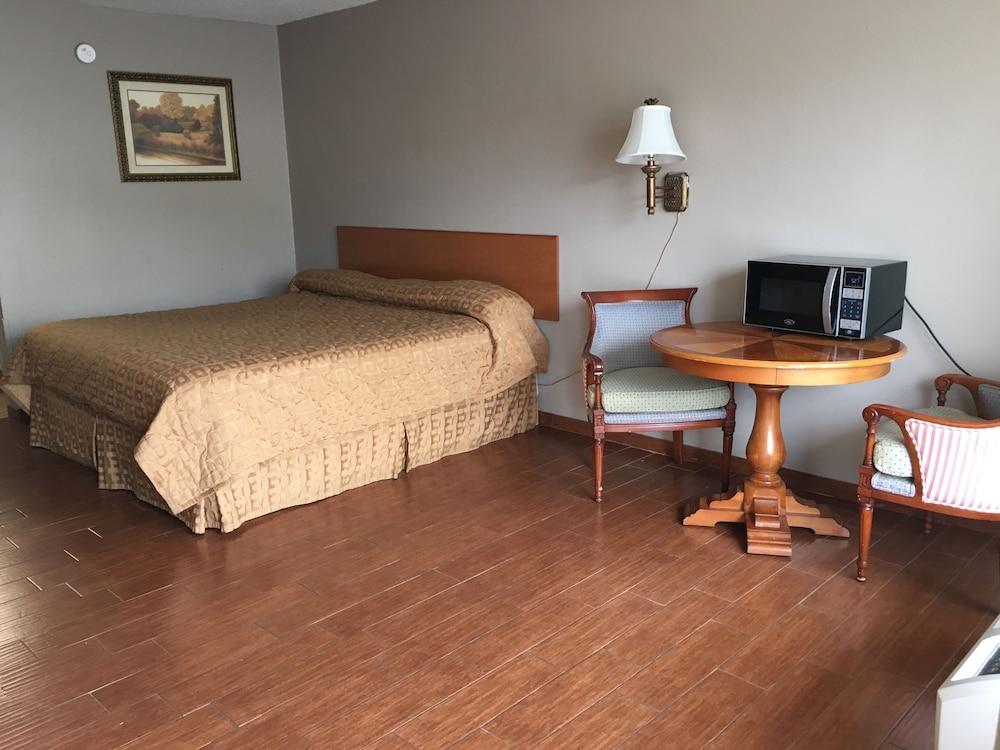 All Seasons Lodge photo 39
