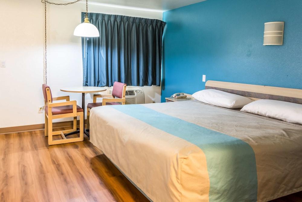 Motel 6 Albany, OR photo 14