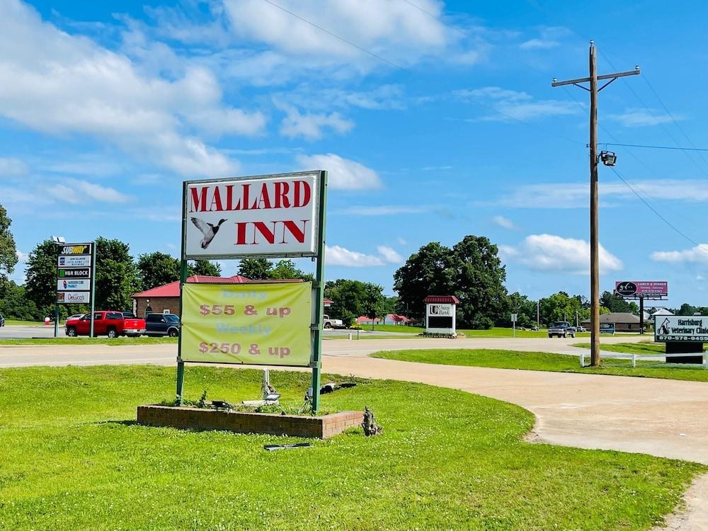 Mallard Inn photo 13