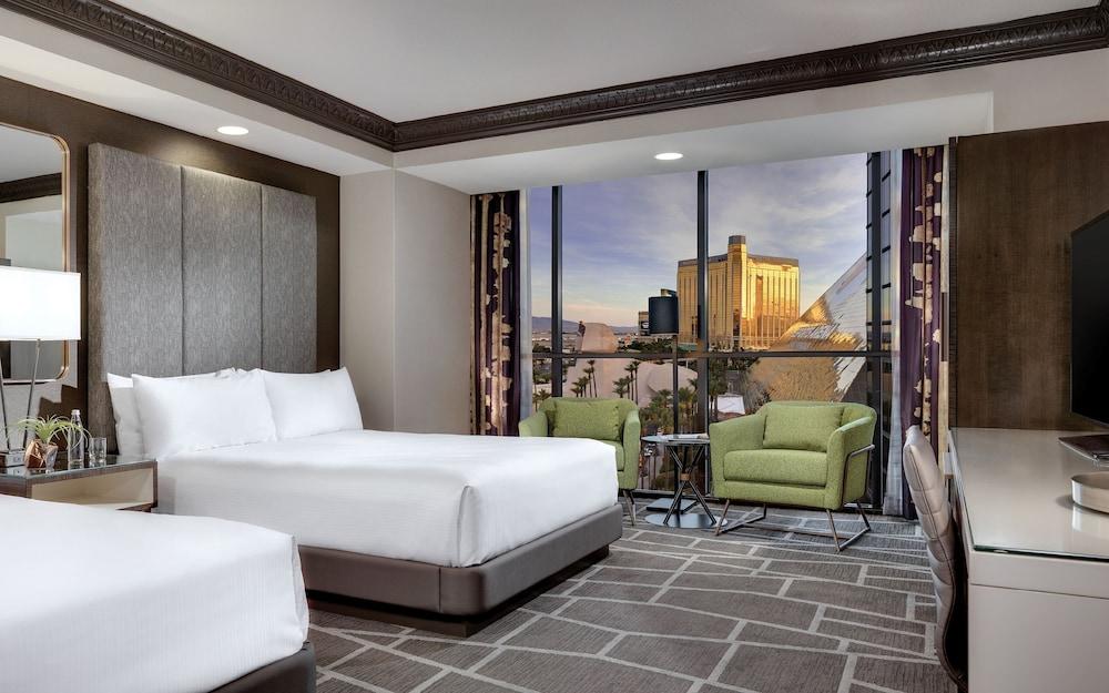 Luxor Hotel and Casino photo 68