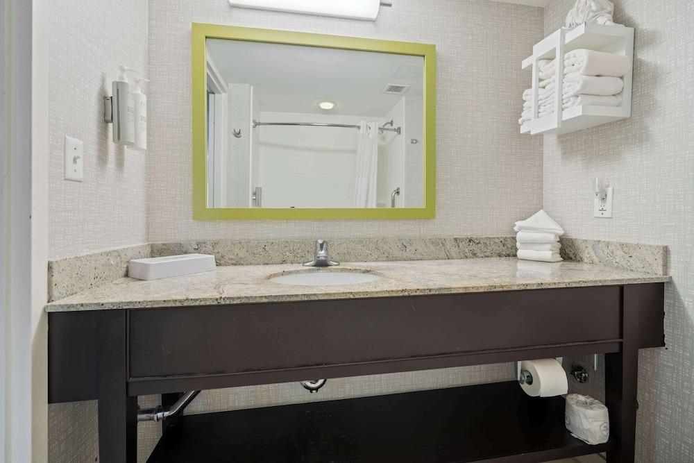 Hampton Inn Ridgefield Park photo 33