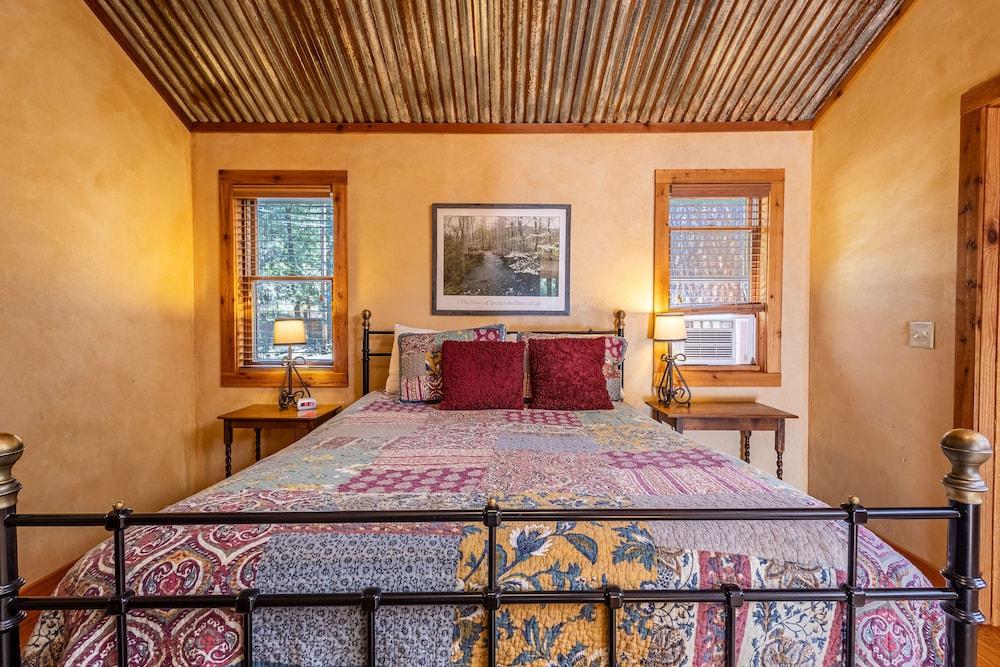 Ruidoso Lodge Cabins photo 11