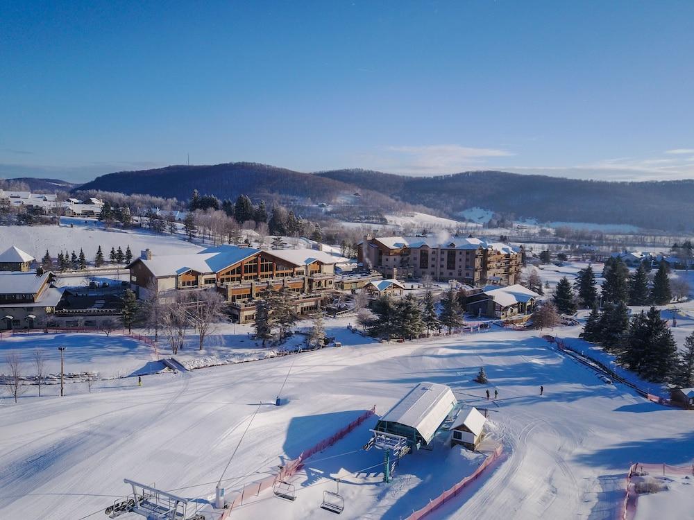 The Tamarack Club photo 13