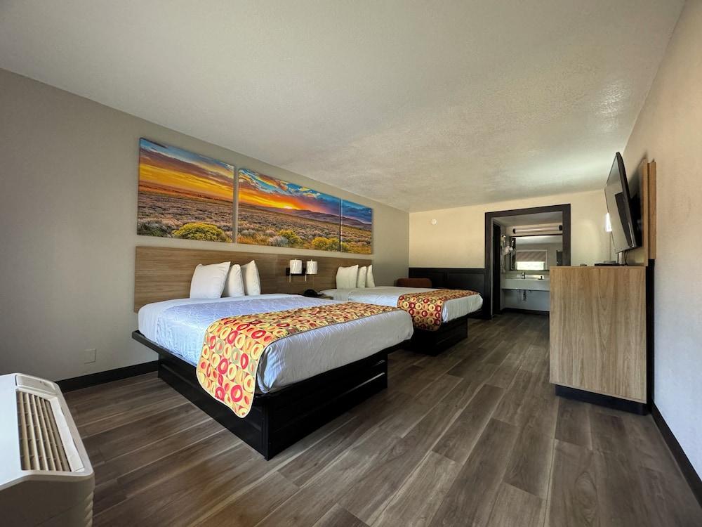 Days Inn by Wyndham Longview South photo 21