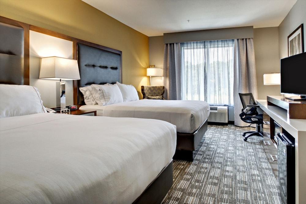 Holiday Inn Express Hotel & Suites Albany by IHG photo 5