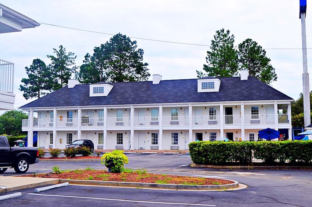 Baymont by Wyndham Valdosta at Valdosta Mall photo 26