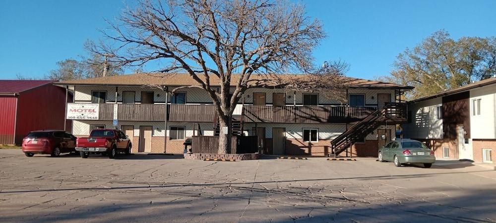Furnas County Lodging photo 1