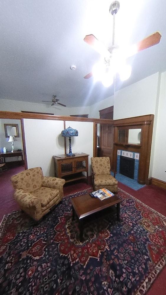 Edwardian Inn photo 34