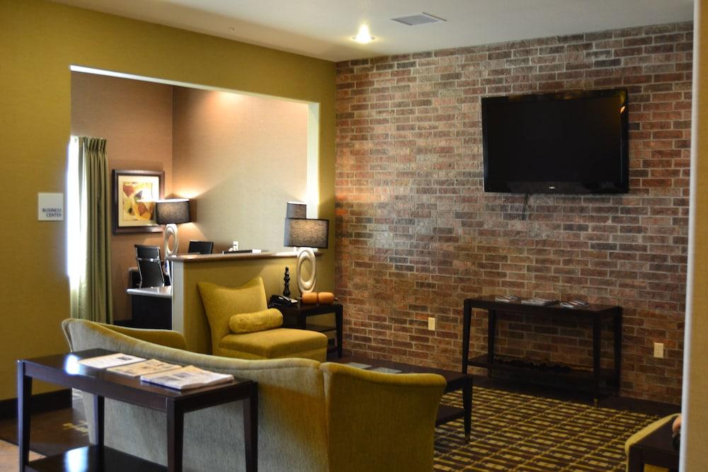 Holiday Inn Express Heber Springs by IHG photo 13