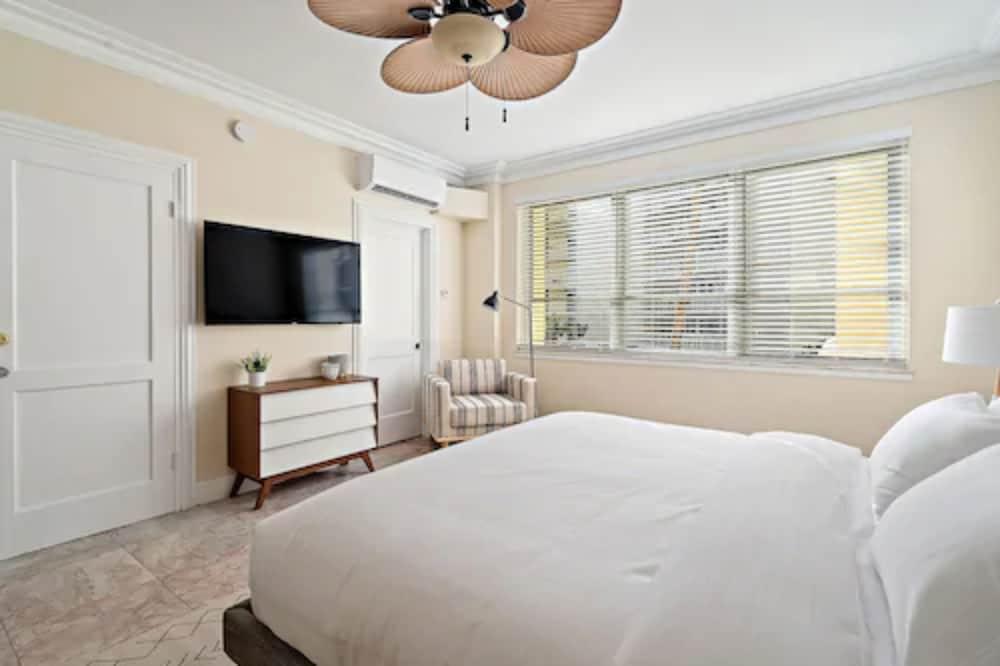 The Ambassador Hotel photo 4