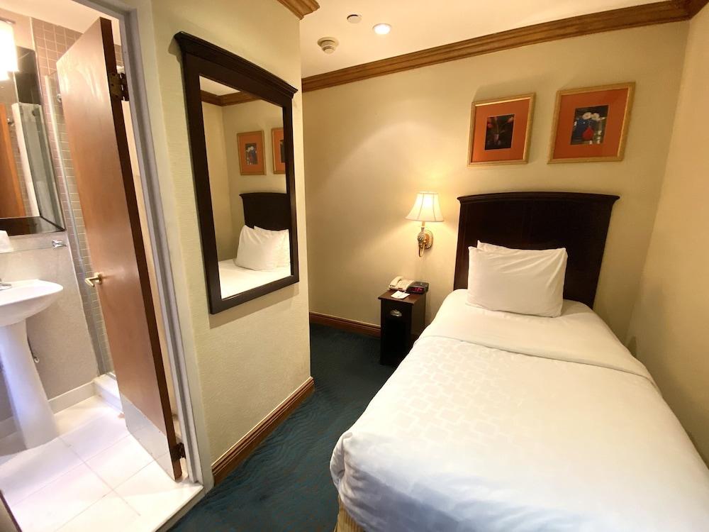 Clarion Hotel Park Avenue photo 25