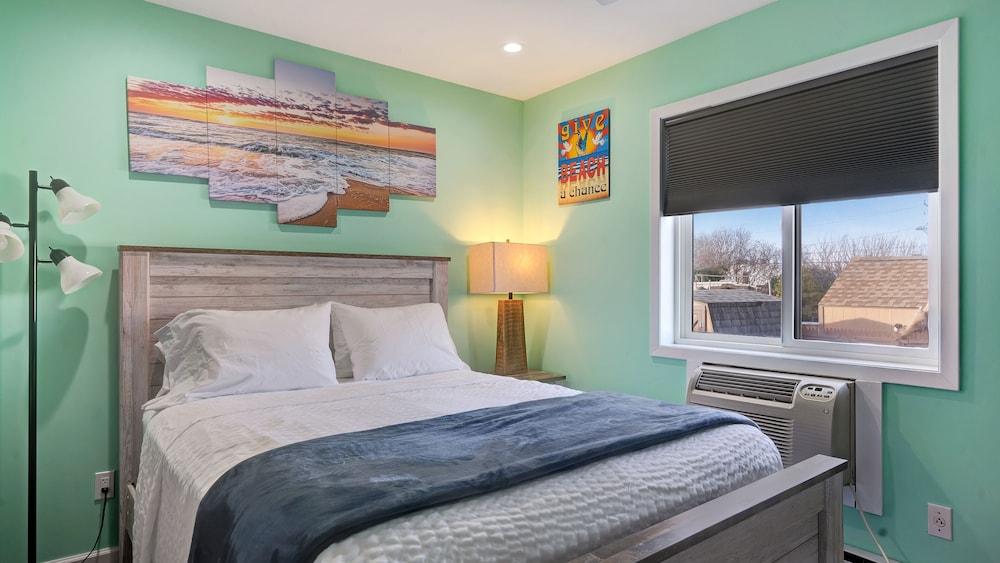 Montauk Oceanside Suites photo 21