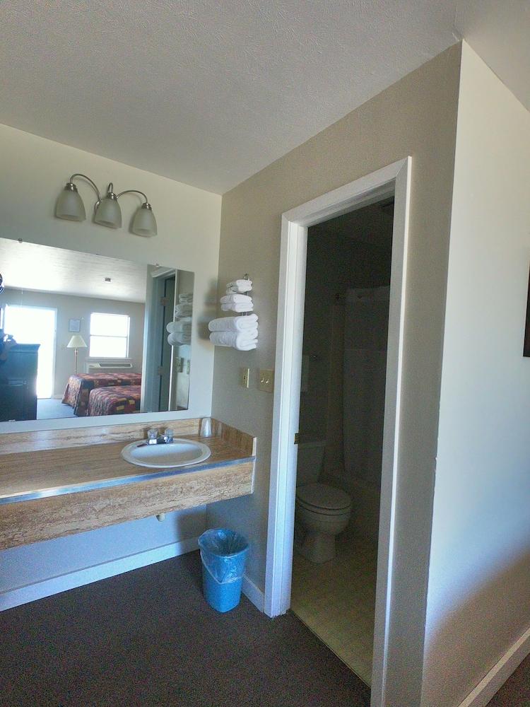 Lake Fork Resort photo 4