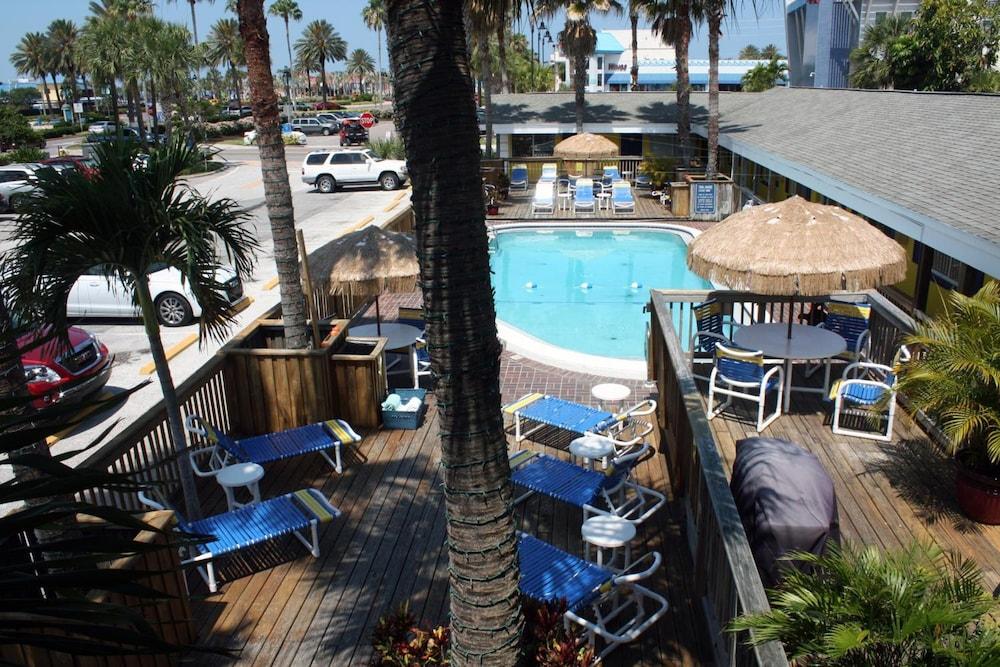 Barefoot Bay Resort & Marina photo 37