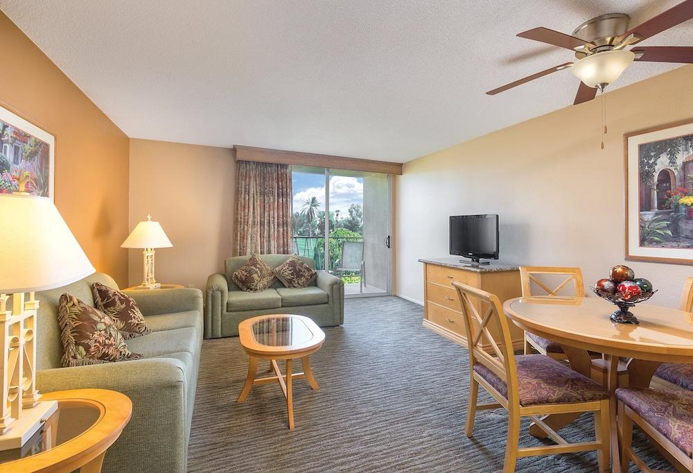 WorldMark Palm Springs - Plaza Resort and Spa photo 6