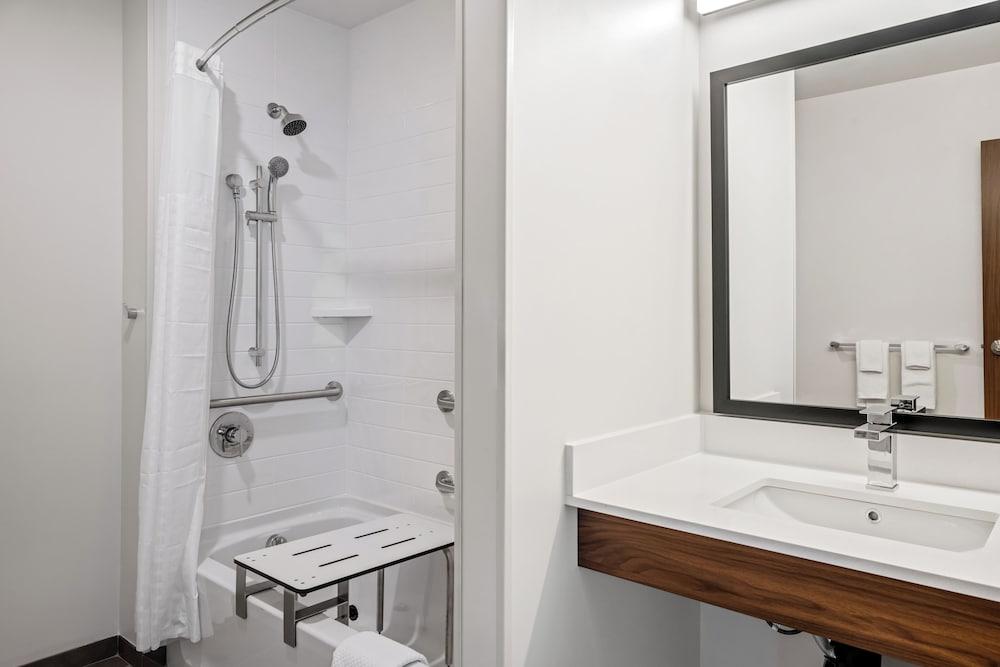 Everhome Suites Somerset - South Brunswick photo 3