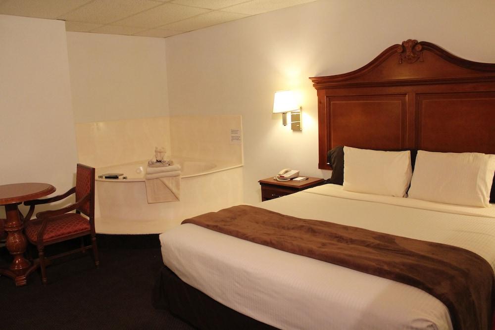 Dodge House Hotel & Convention Center photo 18