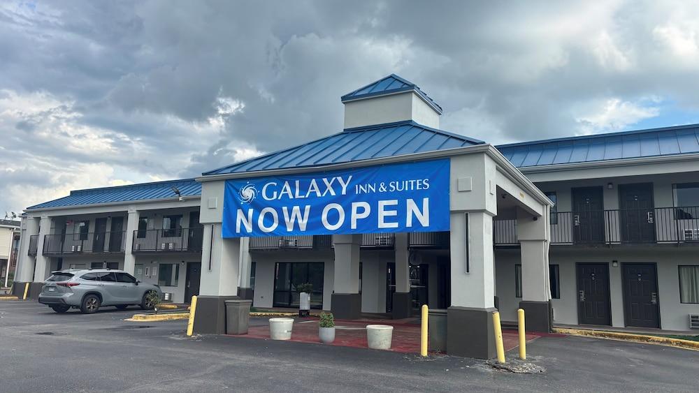 Galaxy Inn & Suites photo 10