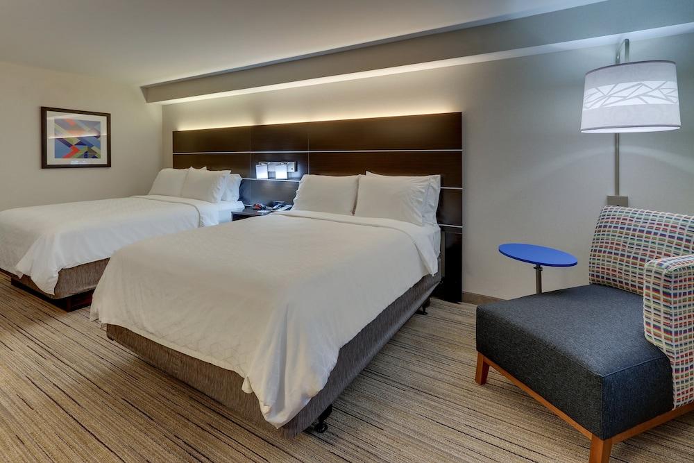 Holiday Inn Express & Suites Troy by IHG photo 20