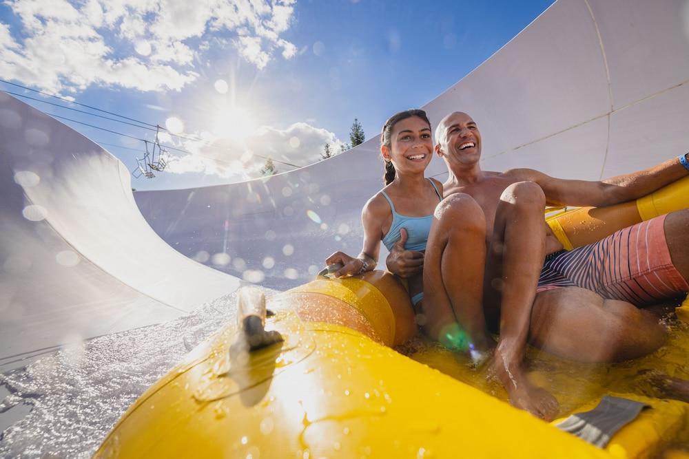 Camelback Lodge & Aquatopia Indoor Waterpark photo 100