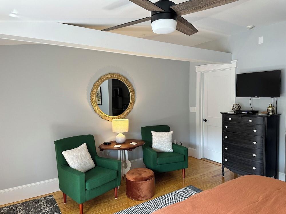 Inn at Perkins Cove photo 80