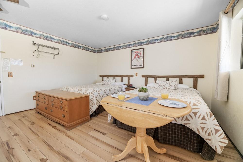 Big Bear Lakefront Lodge photo 11