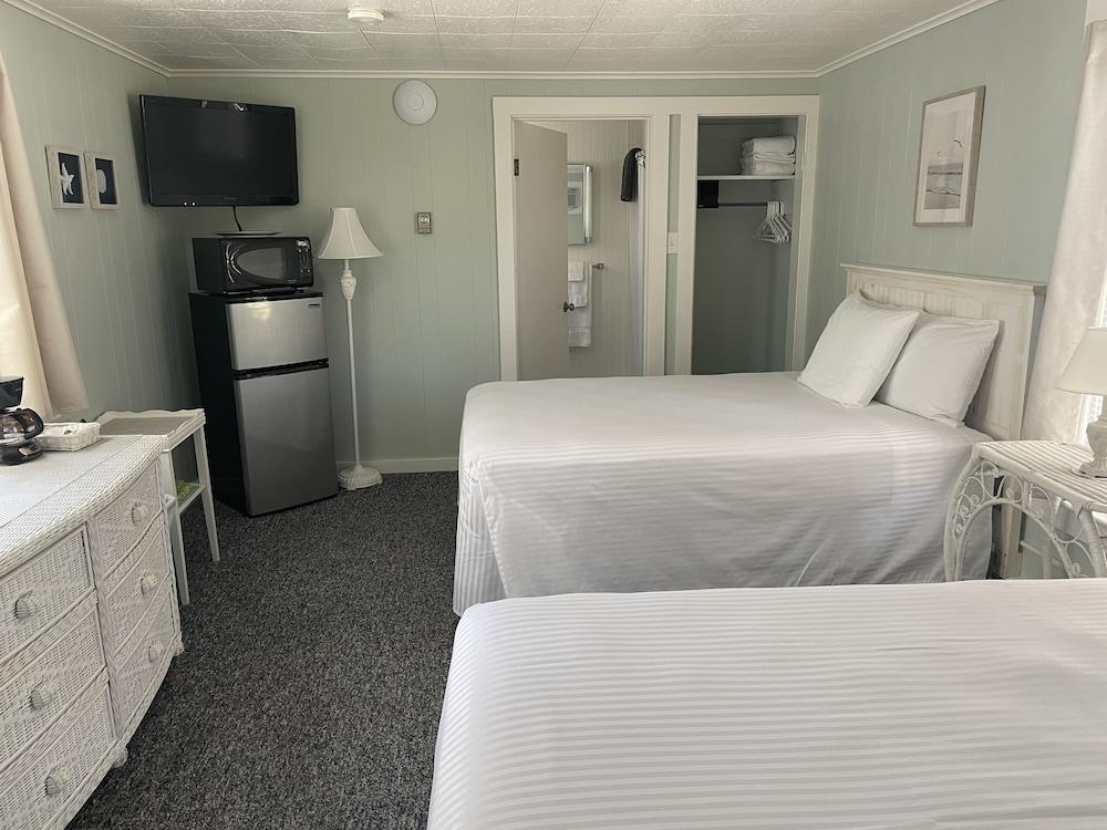 Moontide Motel Cabins & Apartments photo 36