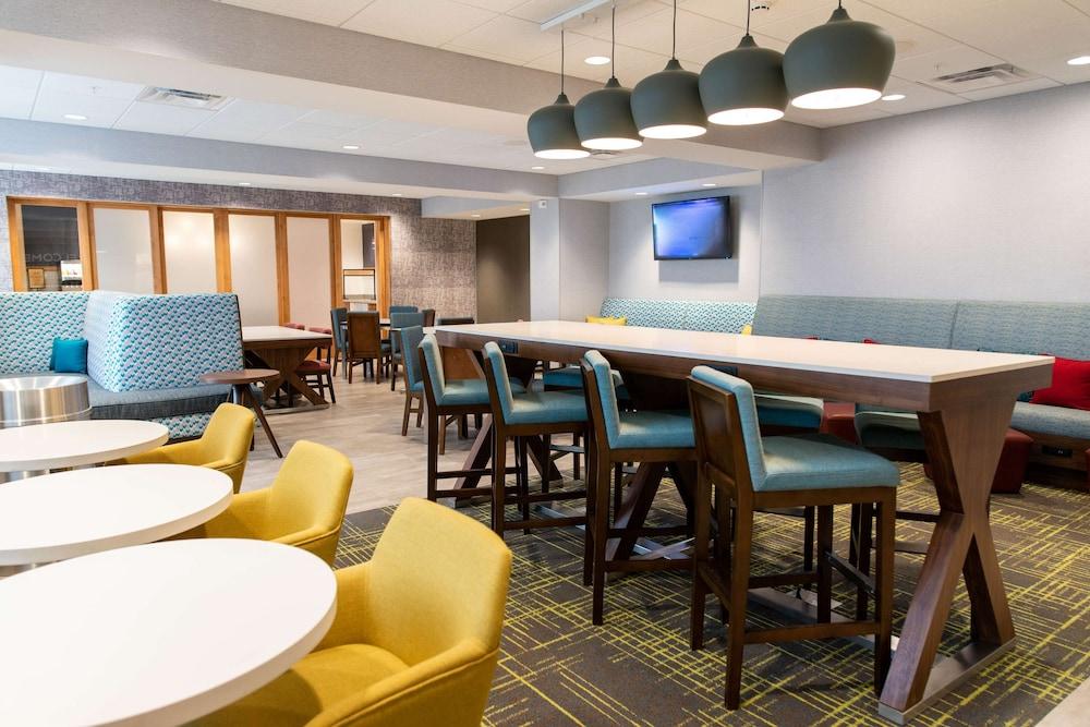 Hampton Inn Paris photo 3