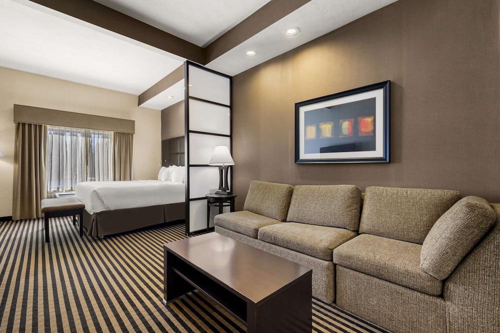 Sonesta Essential Indianapolis Airport photo 35