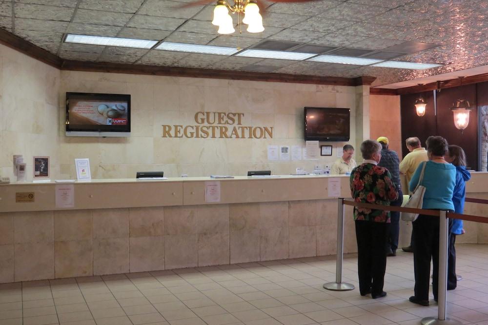Sand Dunes Resort and Suites photo 3