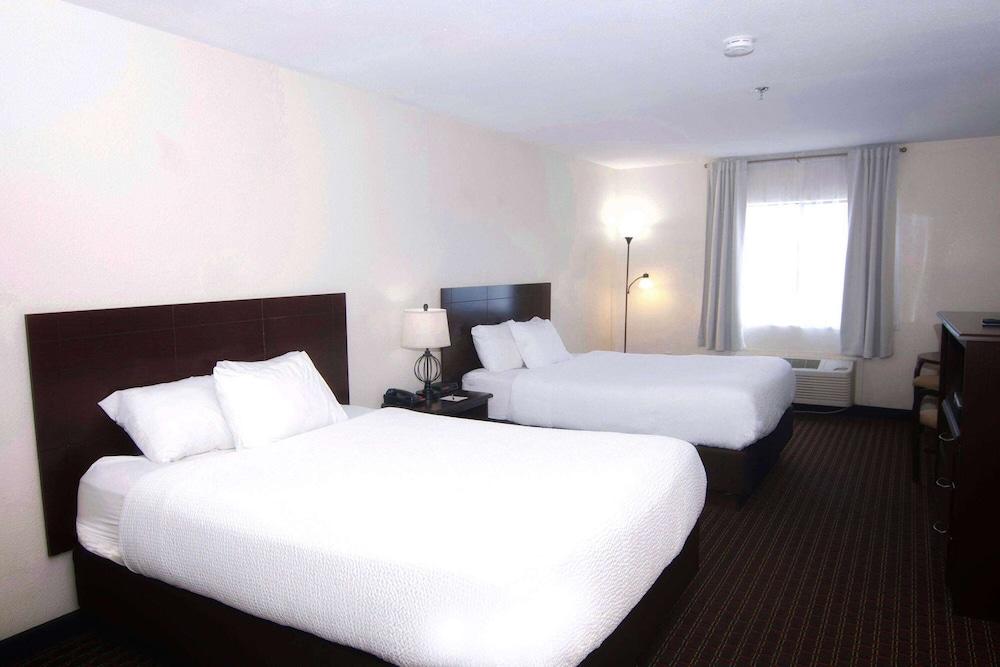 Ramada by Wyndham Tell City photo 15