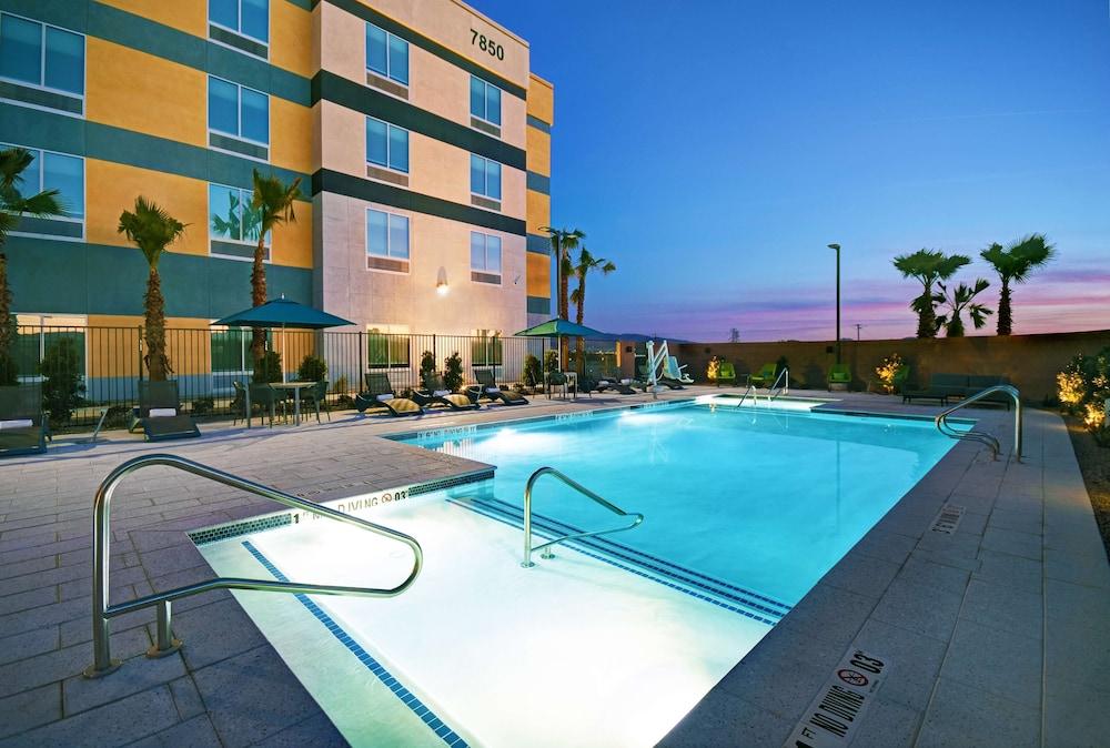 Hampton Inn Las Vegas Strip South, NV photo 20