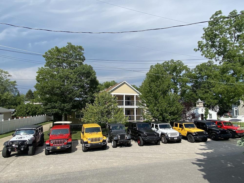 Ahoy Inn Guesthouse photo 5