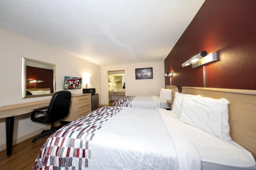 Quality Inn & Suites photo 12
