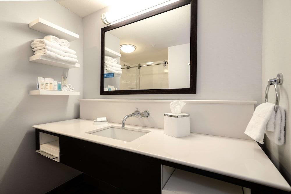Hampton Inn Brighton photo 39