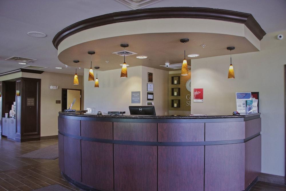 Comfort Suites Edinboro photo 8