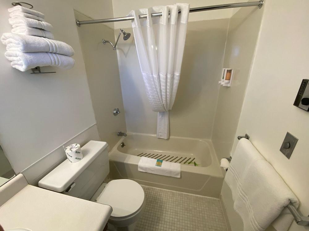 Waterway Inn photo 23