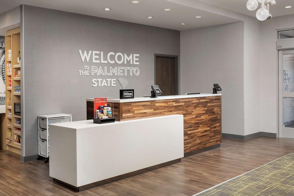 Hampton Inn & Suites Lexington Columbia photo 3