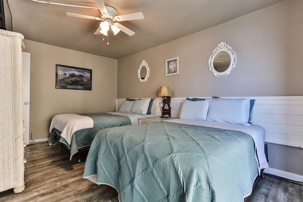 Coastal Waters Inn photo 38