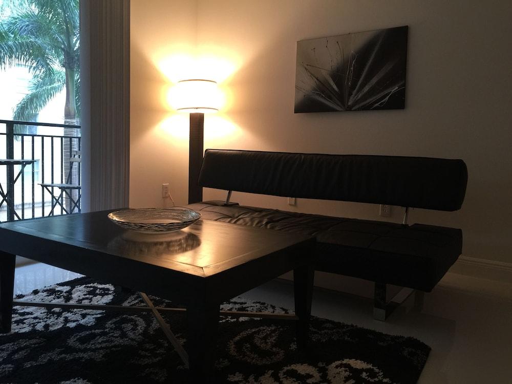 LYX Suites at Merrick Park in Coral Gables photo 45