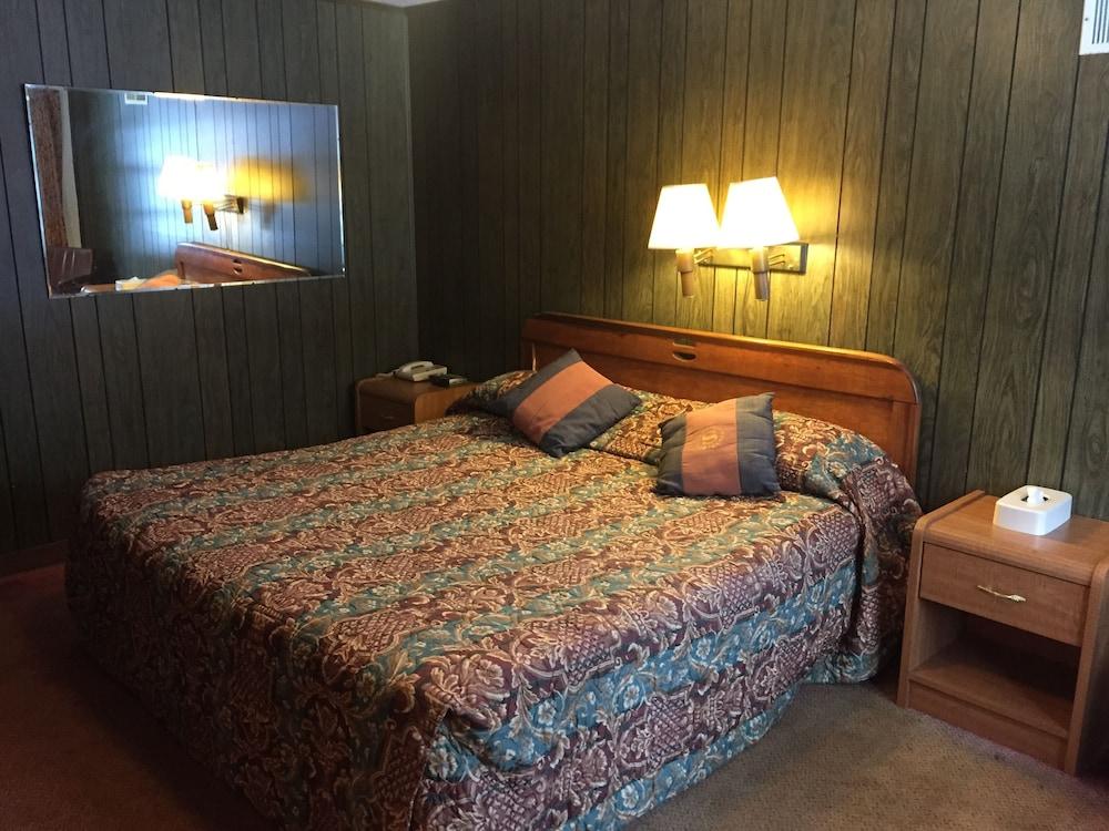 Du Wayne Motel photo 14