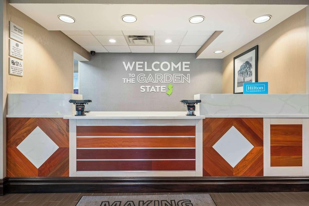 Hampton Inn Ridgefield Park photo 12