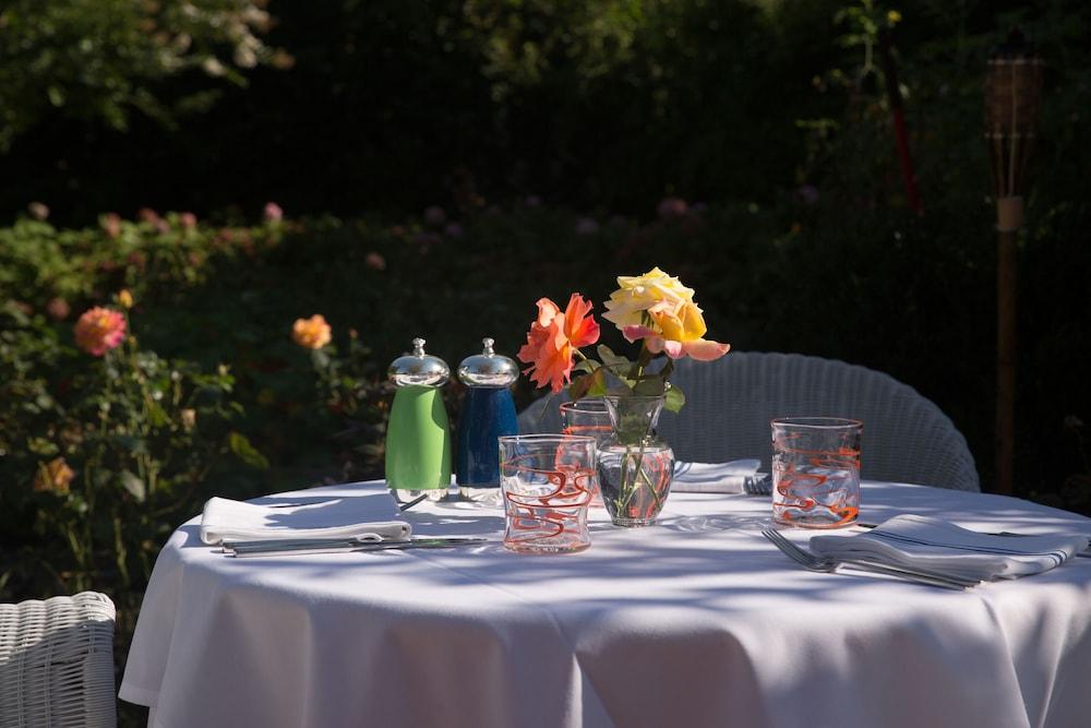 Bridgehampton Inn photo 7