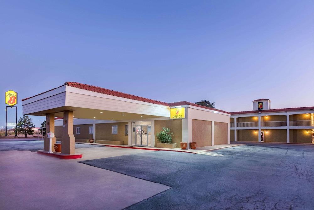 Super 8 by Wyndham Abilene North photo 21